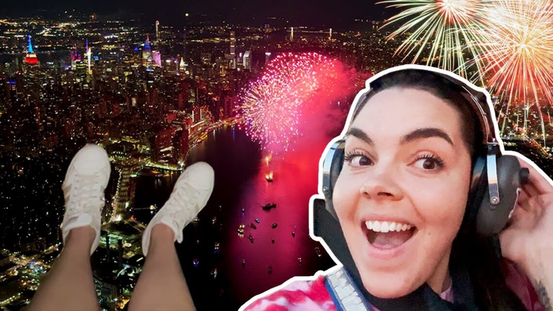 I Took A Helicopter Ride Over Nyc’s 4th Of July Fireworks! // Flynyon
